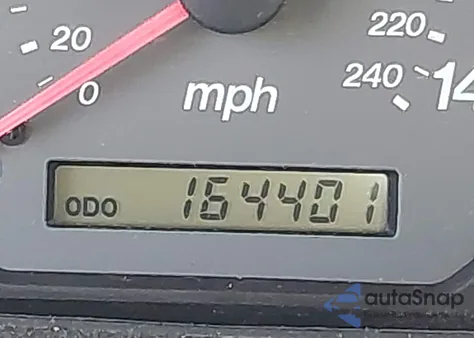 2001 Mazda 626 Es V6/Lx V6 z USA, uszkodzony, nr VIN 1YVGF22D015203266